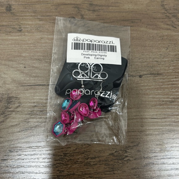 NWT Paparazzi 4 Pc Pink and Blue Necklace Set - Picture 9 of 12